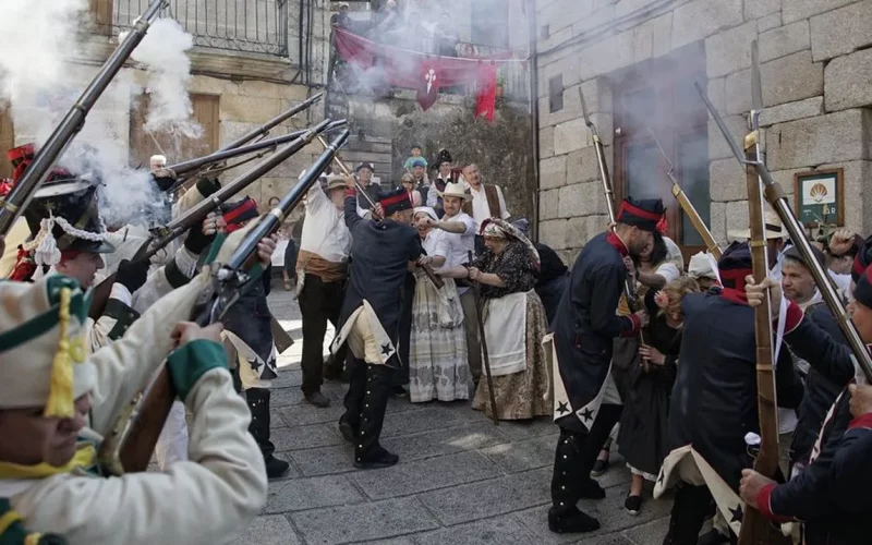 Pazos de Arenteiro retrocede máis de 200 anos ao pasado histórico con “1809-A Batalla”