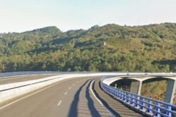 As obras de mantemento do viaducto do Barbantiño cortan ao tráfico a autovía AG-53, a partir deste lúns 6 de xullo de 8:00 a 19:00 h.